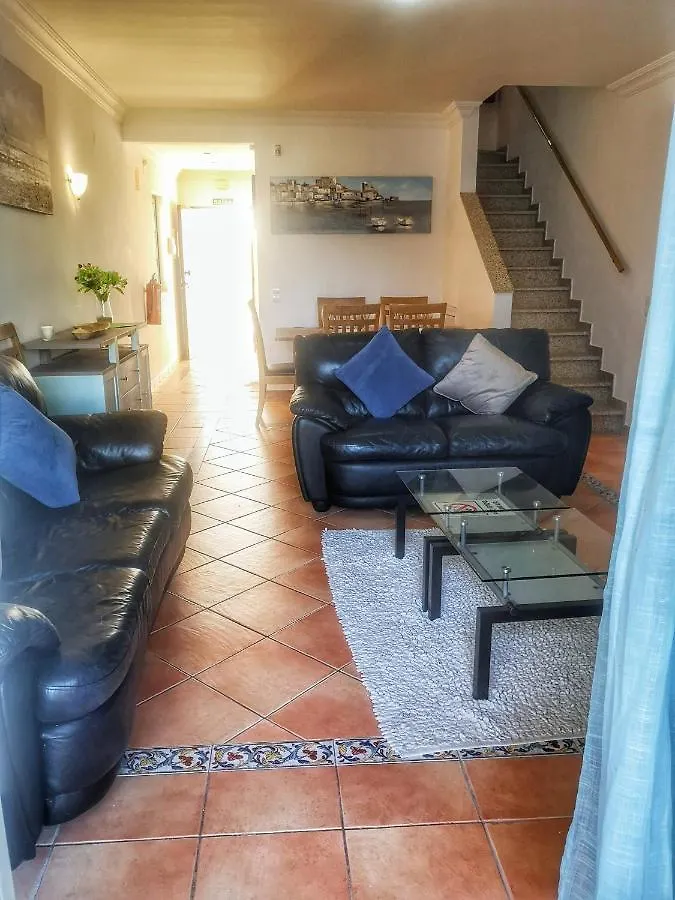 Townhouse 700M From Sao Rafael Beach Albufeira