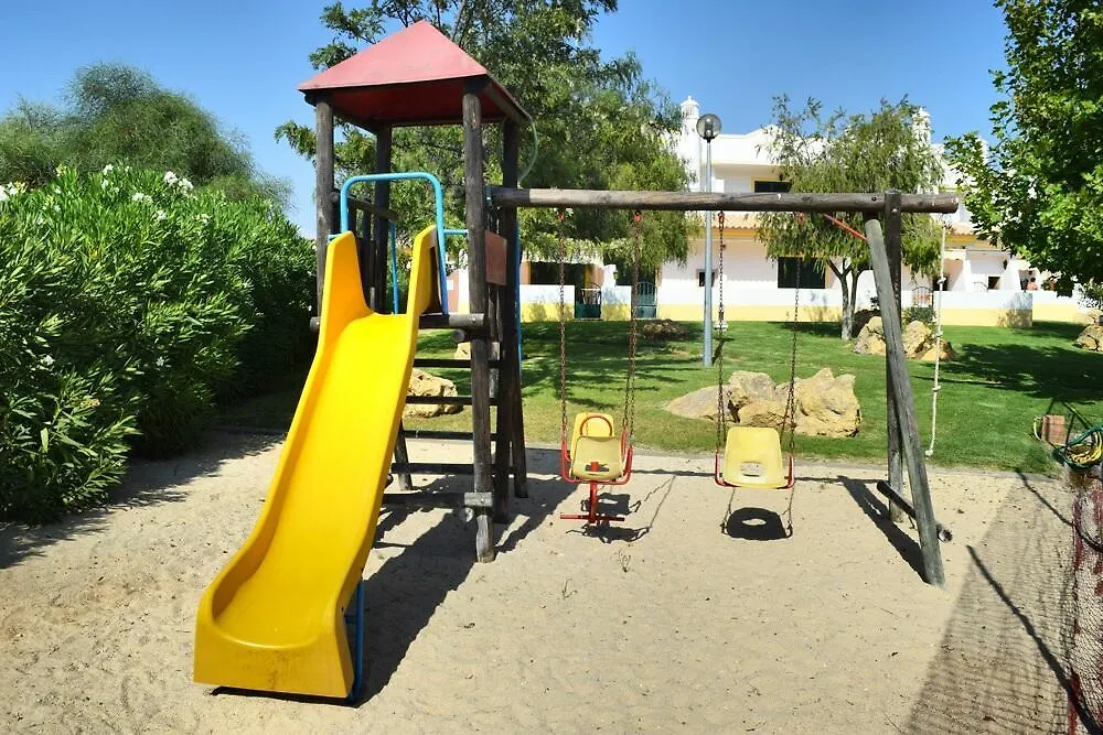 Villa Townhouse 700M From Sao Rafael Beach Albufeira Portugal