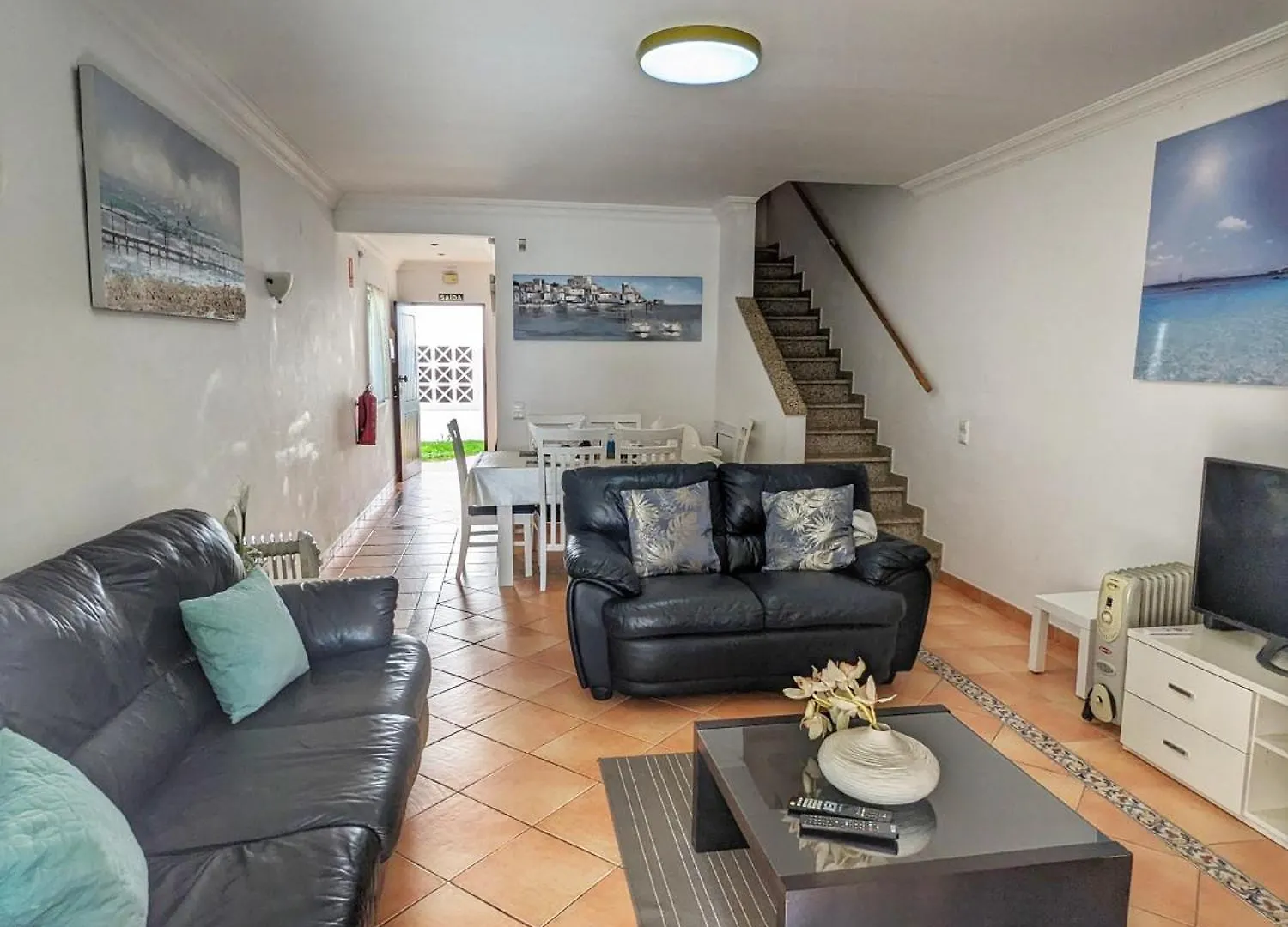 Townhouse 700M From Sao Rafael Beach البوفيرا 0*,  البرتغال
