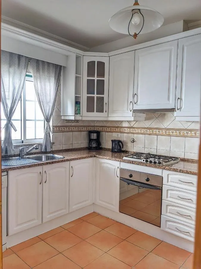 Townhouse 700M From Sao Rafael Beach Albufeira 0*,